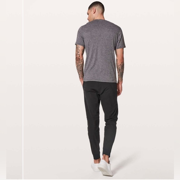 Lululemon ABC Jogger *31" in Black size S - Picture 2 of 8